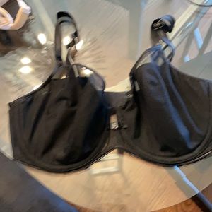 Chantelle bra 36dd black EUC